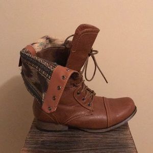 Aztec boots with zipper back (Katniss boot replica